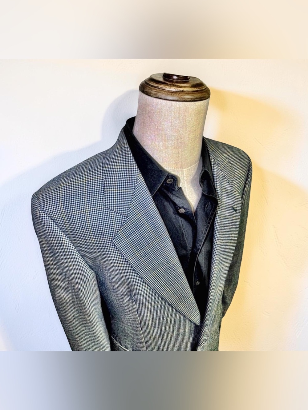 British American House “Delon” 100% Wool Micro Houndstooth Blazer 38R - Picture 10 of 14